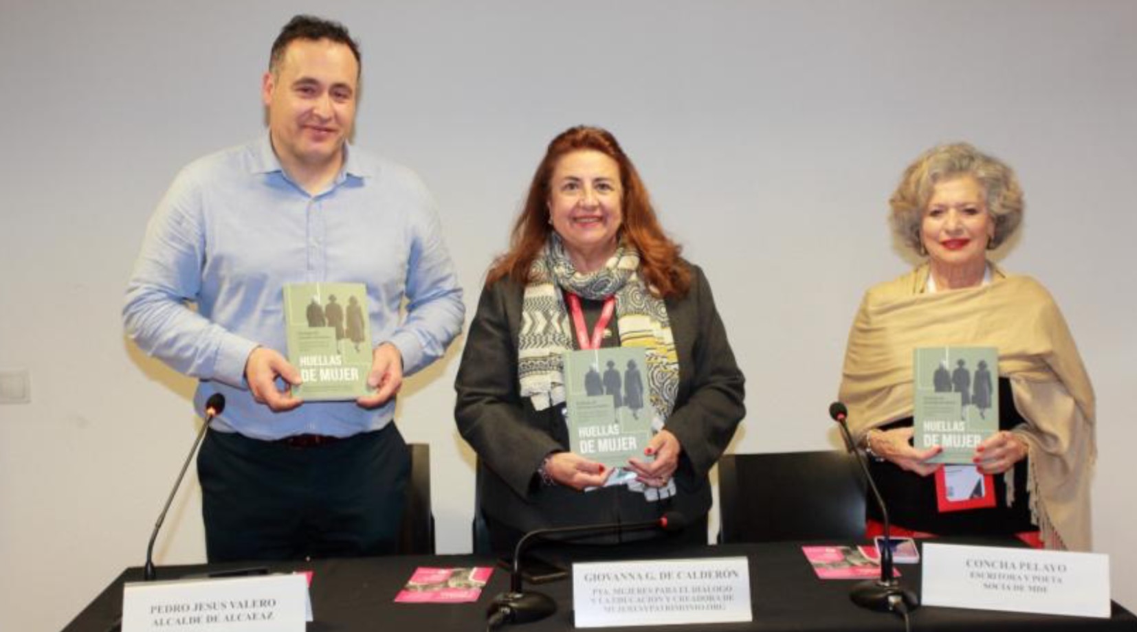 En este momento estás viendo MDE PRESENTA EL LIBRO “HUELLAS DE MUJER” EN FITUR’26 REIVINDICANDO LA MEMORIA HISTÓRICA FEMENINA